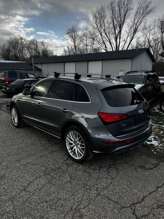2017 Audi 8R Q5 - Image 2 of 8