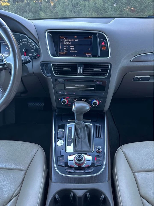 2017 Audi 8R Q5 - Image 13 of 18