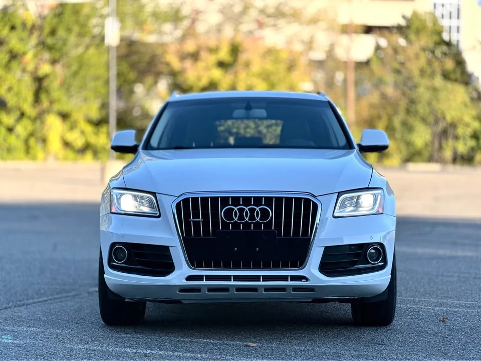 2017 Audi 8R Q5 - Image 2 of 18