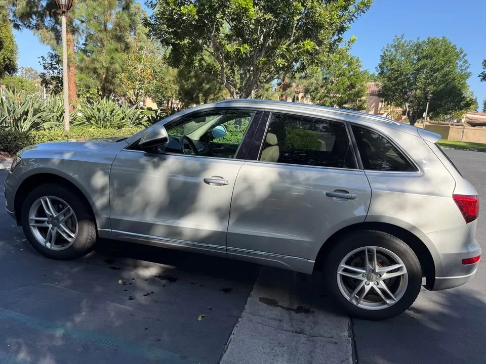 2017 Audi 8R Q5 - Image 2 of 20