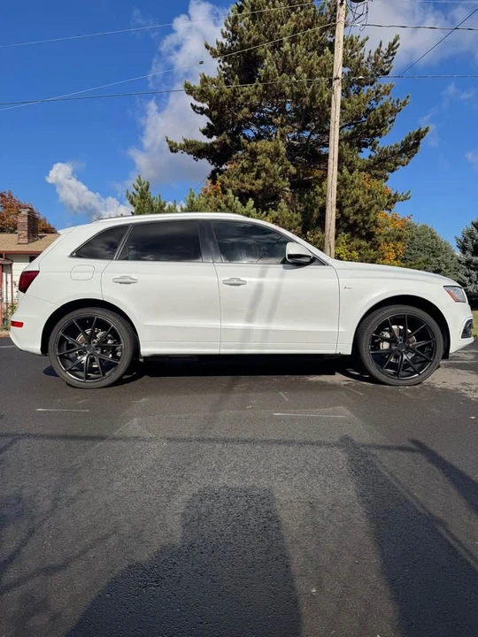 2017 Audi 8R Q5 - Image 8 of 15