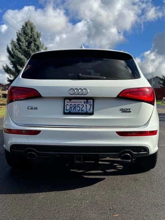 2017 Audi 8R Q5 - Image 2 of 15