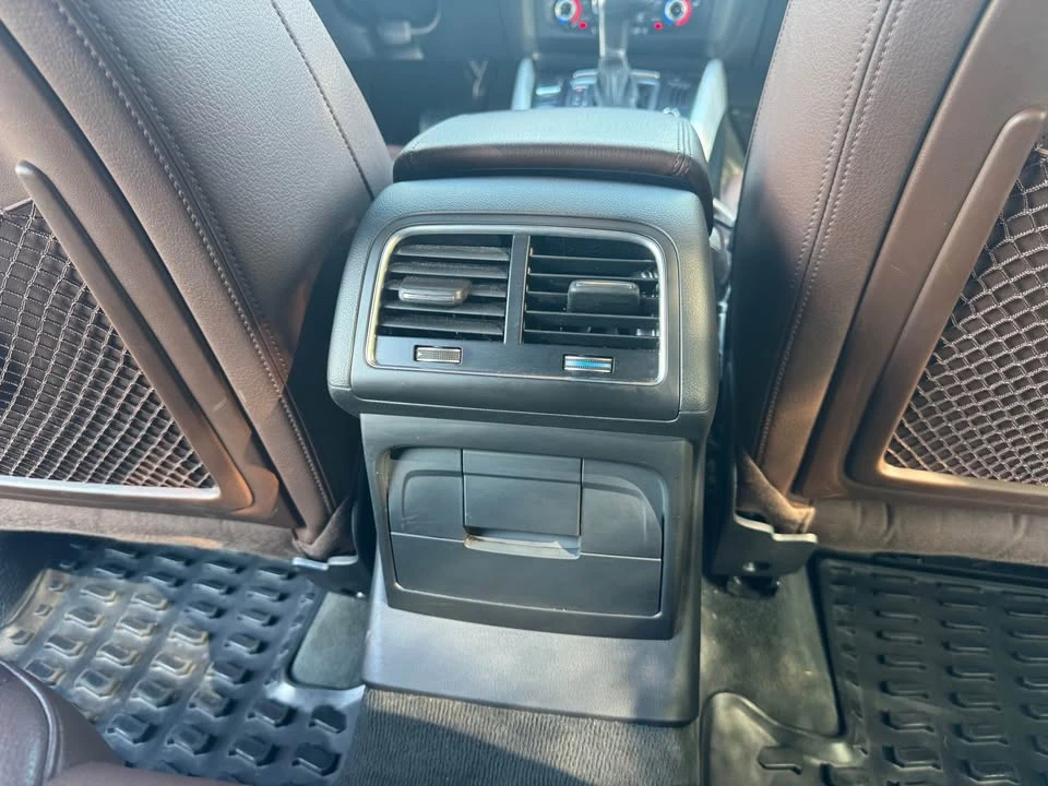 2017 Audi 8R Q5 - Image 9 of 16