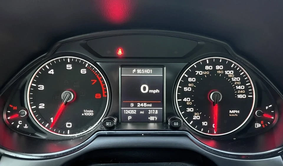 2017 Audi 8R Q5 - Image 12 of 17