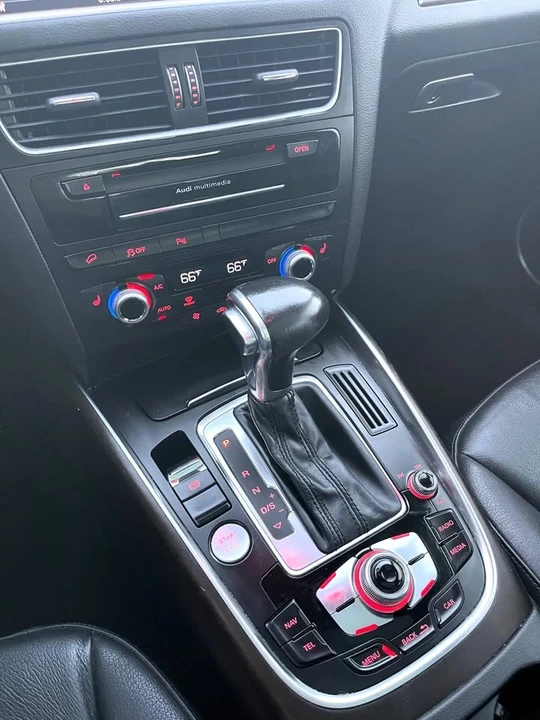 2017 Audi 8R Q5 - Image 13 of 17