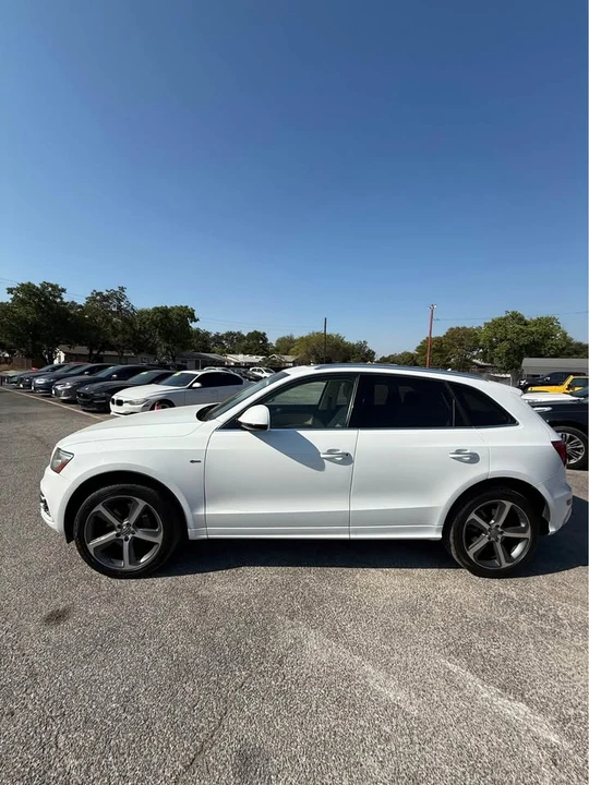 2017 Audi 8R Q5 - Image 3 of 16