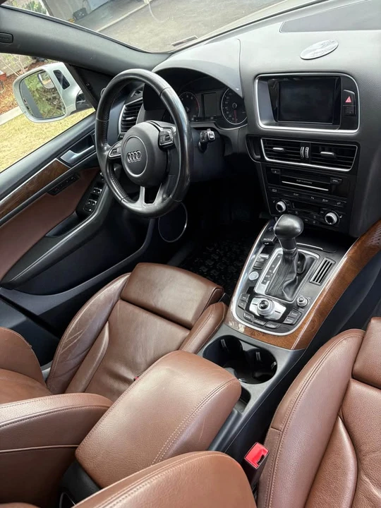 2017 Audi 8R Q5 - Image 10 of 20
