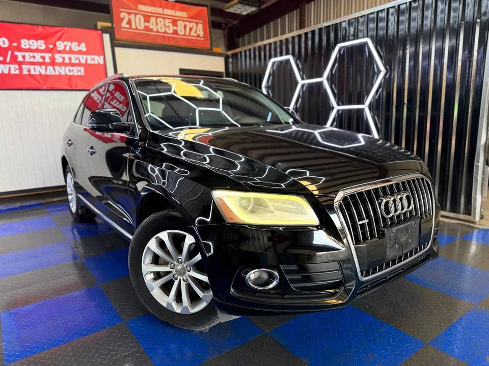 2017 Audi FY Q5 - Image 4 of 16