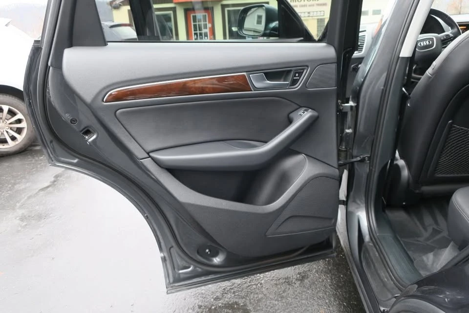 2017 Audi 8R Q5 - Image 10 of 16