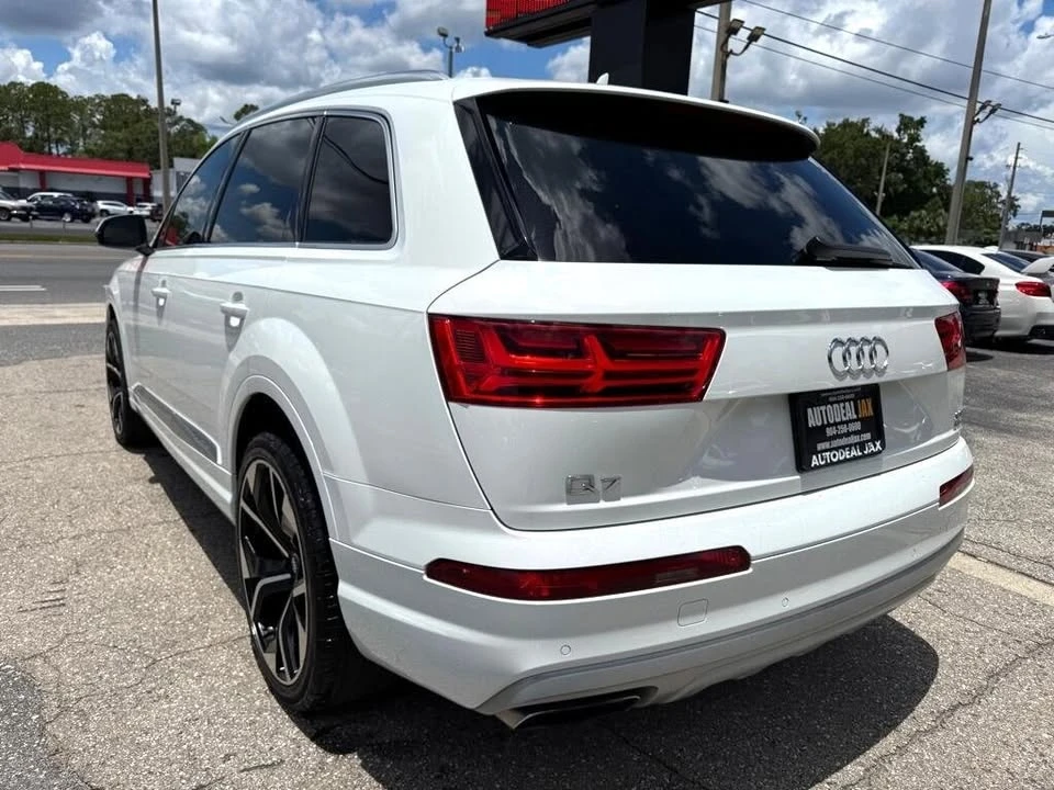 2017 Audi 4M Q7 - Image 6 of 17