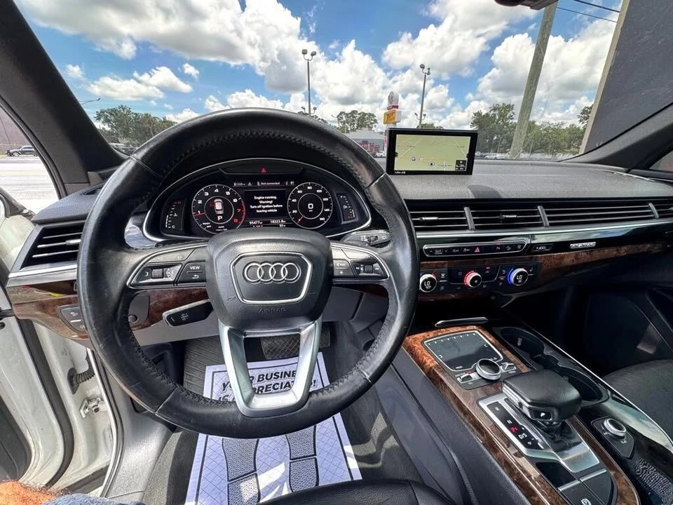 2017 Audi 4M Q7 - Image 10 of 17