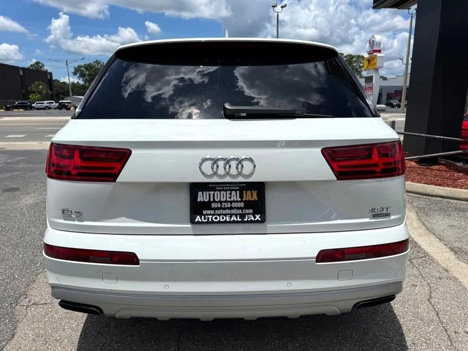 2017 Audi 4M Q7 - Image 5 of 17