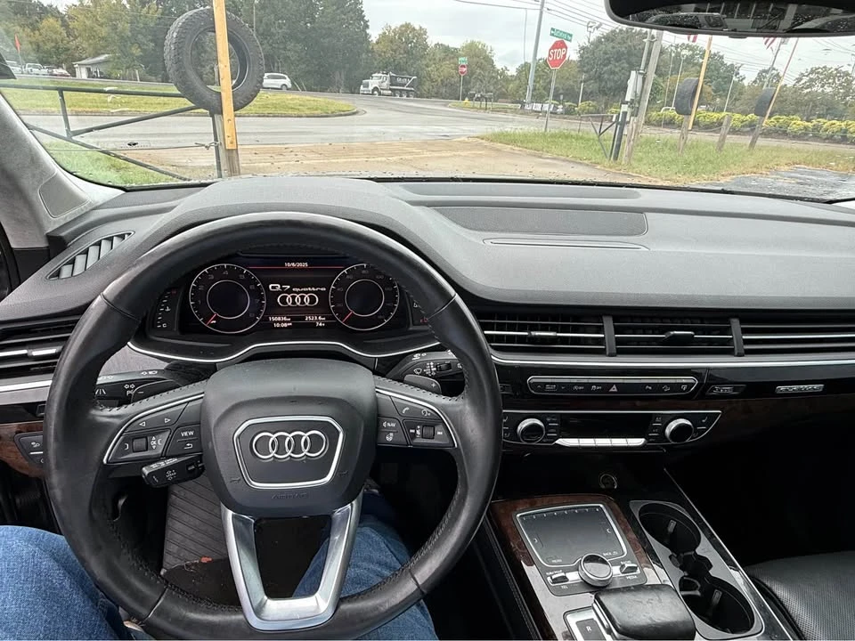 2017 Audi 4M Q7 - Image 8 of 9