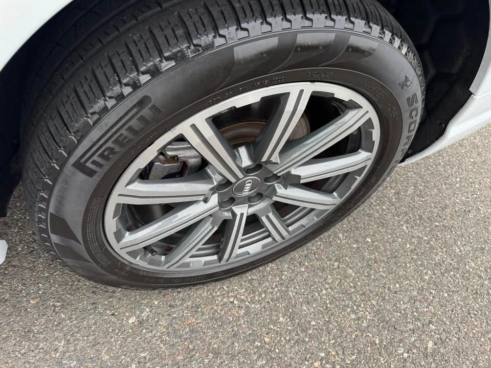 2017 Audi 4M Q7 - Image 10 of 17