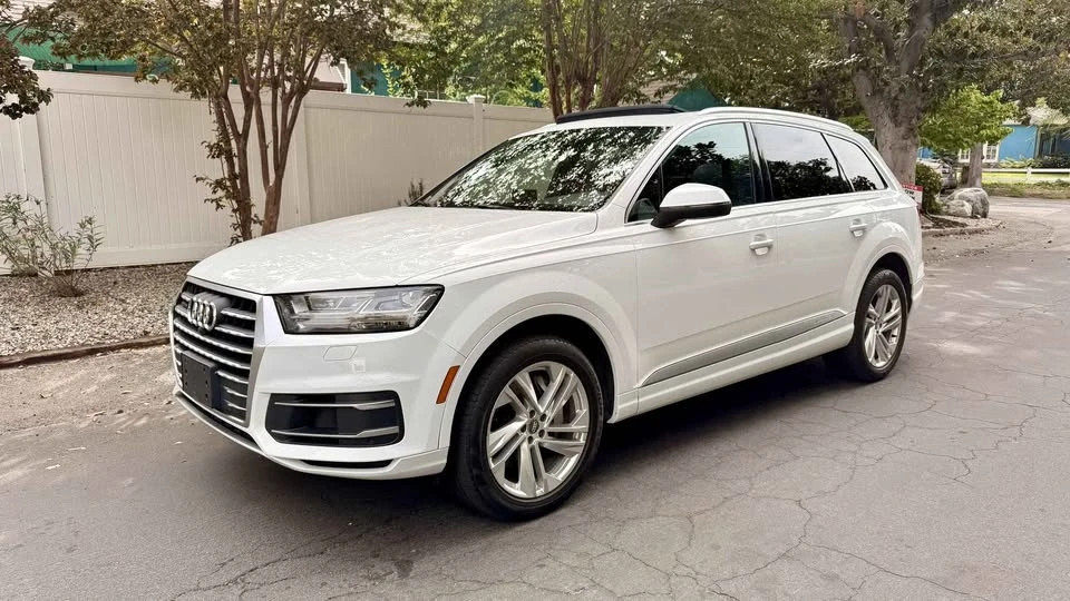 2017 Audi 4M Q7 - Image 2 of 19