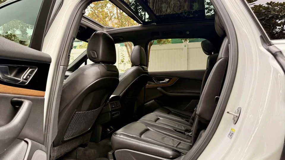 2017 Audi 4M Q7 - Image 11 of 19