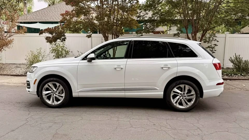 2017 Audi 4M Q7 - Image 3 of 19
