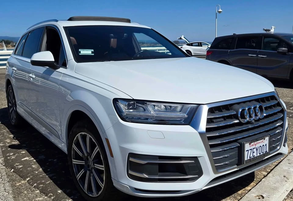 2017 Audi 4M Q7 - Image 8 of 9