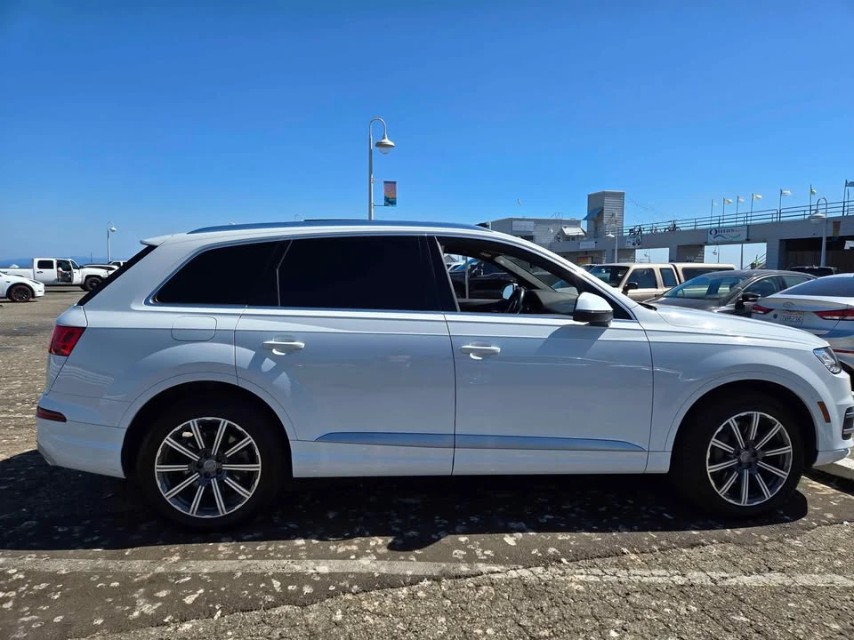 2017 Audi 4M Q7 - Image 9 of 9