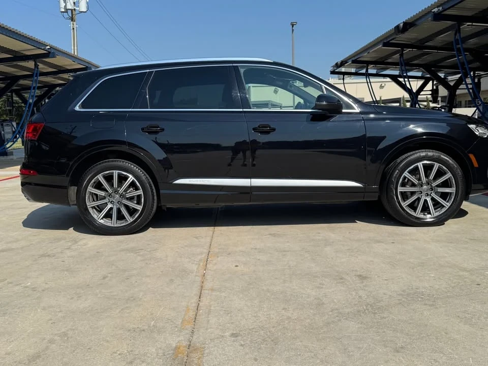 2017 Audi 4M Q7 - Image 7 of 18