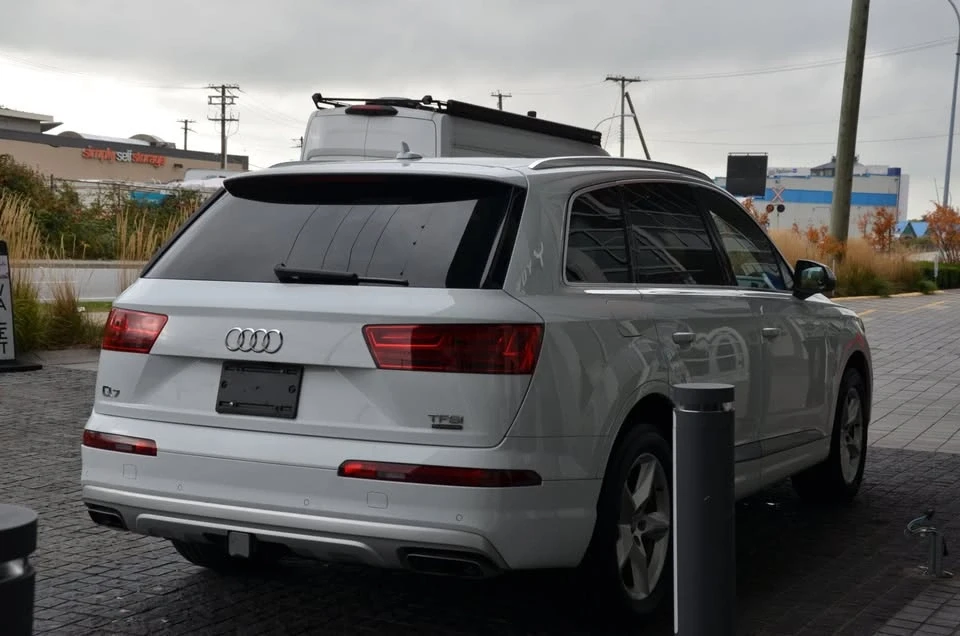 2017 Audi 4M Q7 - Image 10 of 11