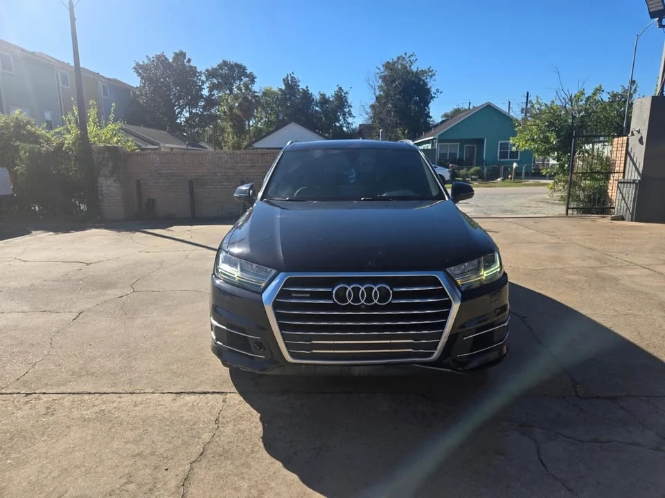 2017 Audi 4M Q7 - Image 2 of 8