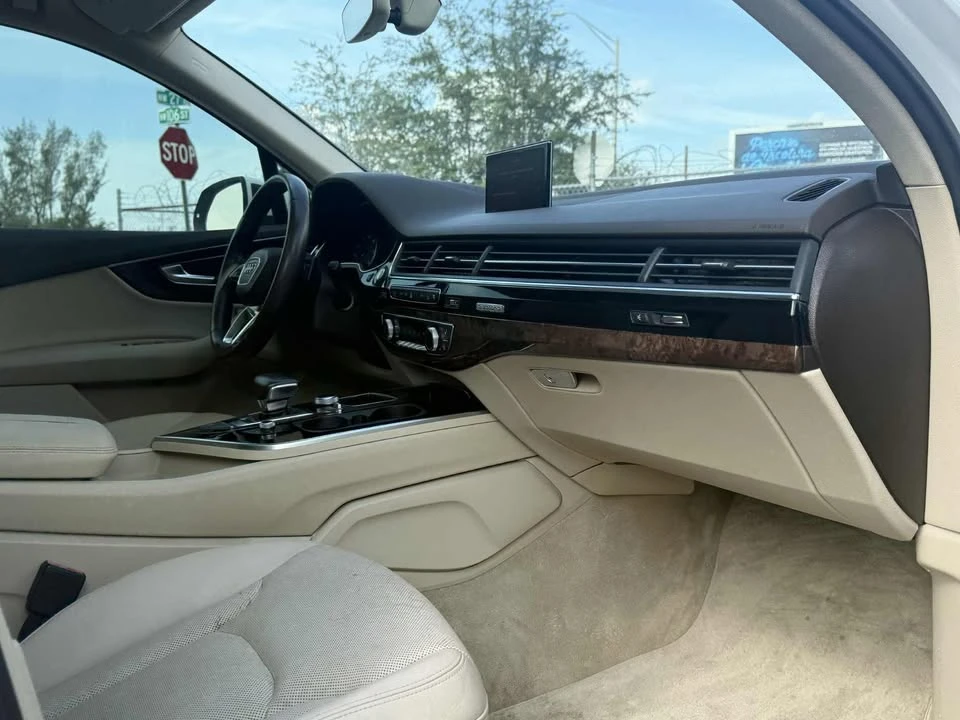 2017 Audi 4M Q7 - Image 14 of 18