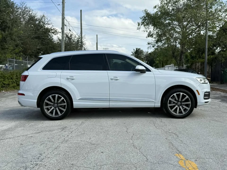 2017 Audi 4M Q7 - Image 7 of 18
