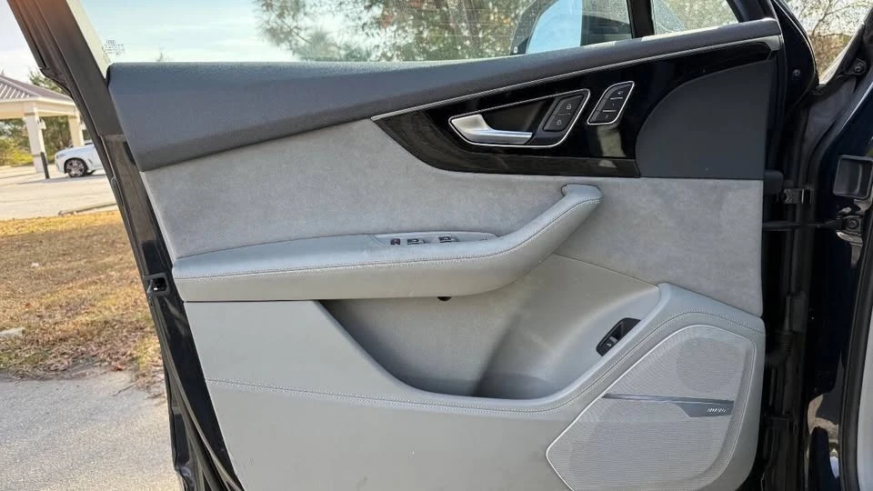 2017 Audi 4M Q7 - Image 9 of 20