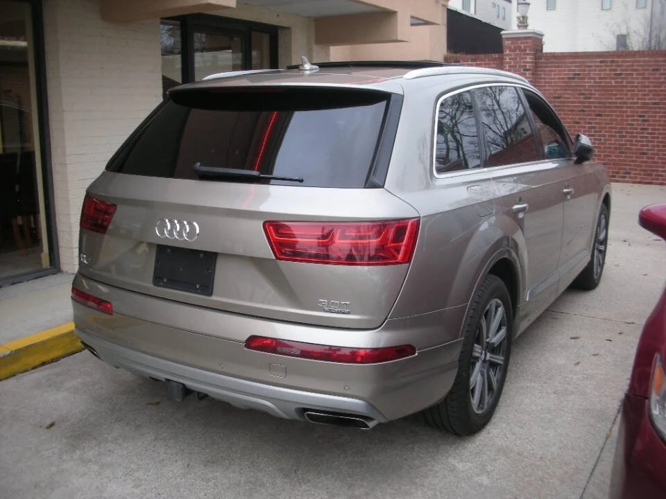 2017 Audi 4M Q7 - Image 3 of 4