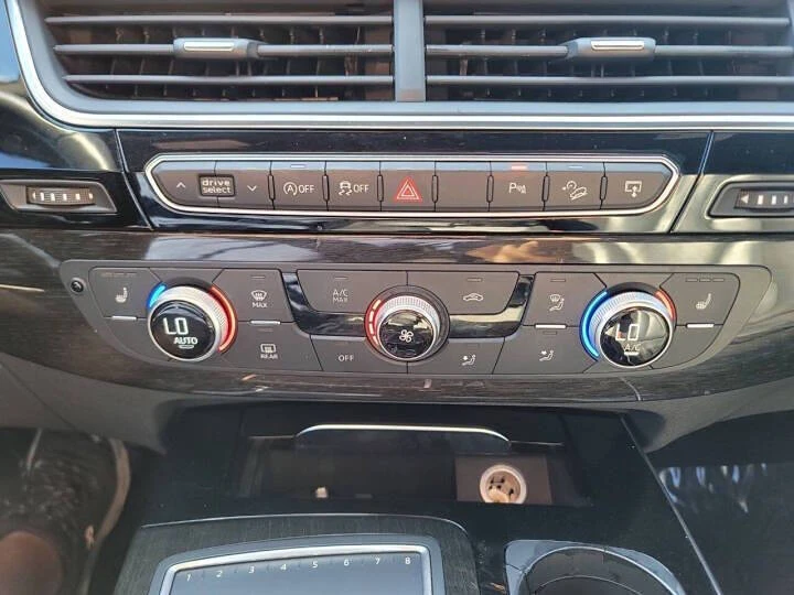 2017 Audi 4M Q7 - Image 18 of 18