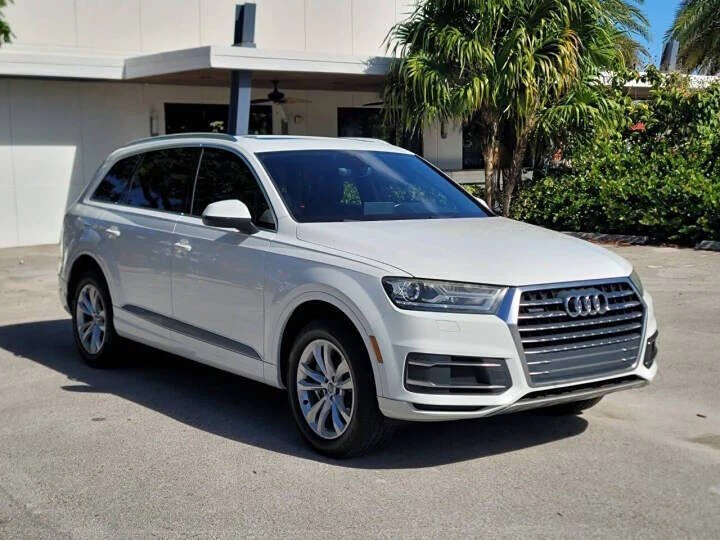 2017 Audi 4M Q7 - Image 2 of 18