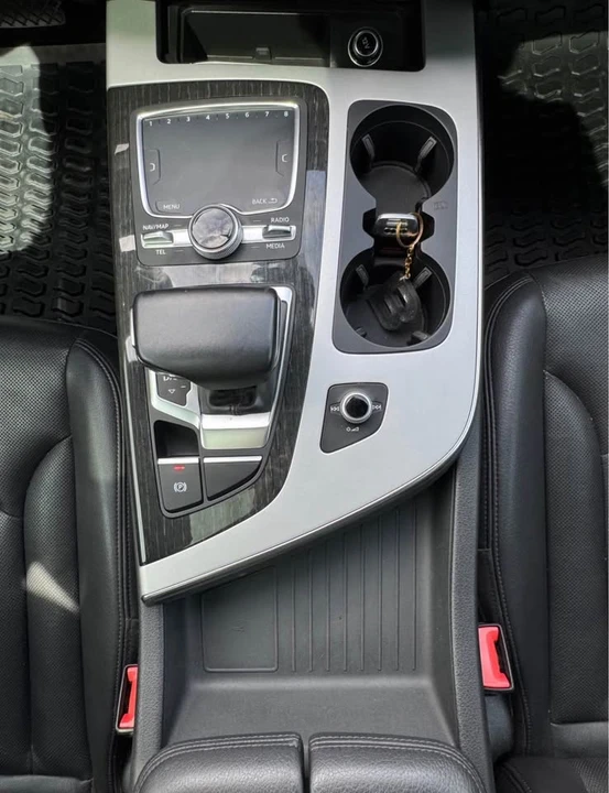 2017 Audi 4M Q7 - Image 9 of 16