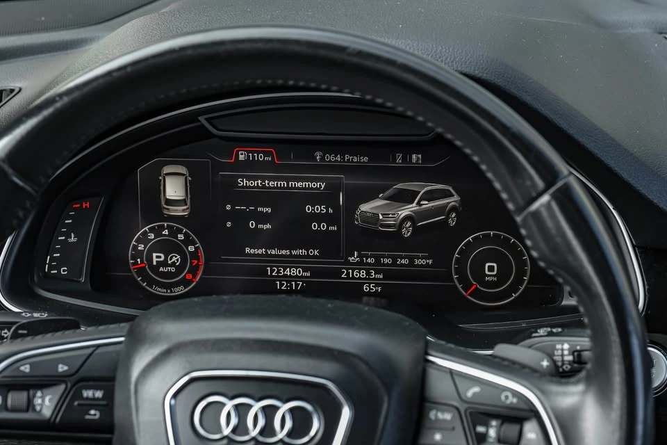 2017 Audi 4M Q7 - Image 17 of 19
