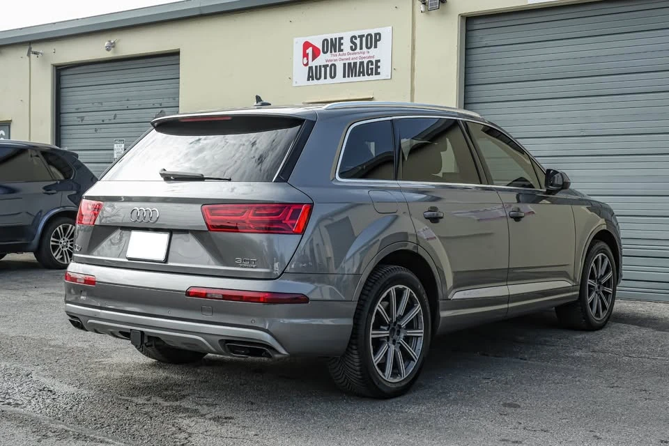 2017 Audi 4M Q7 - Image 7 of 19