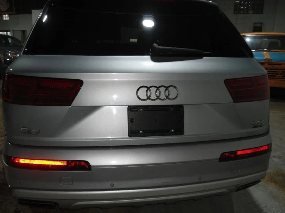 2017 Audi 4M Q7 - Image 10 of 19