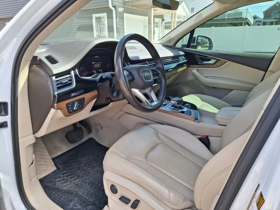 2017 Audi 4M Q7 - Image 5 of 14