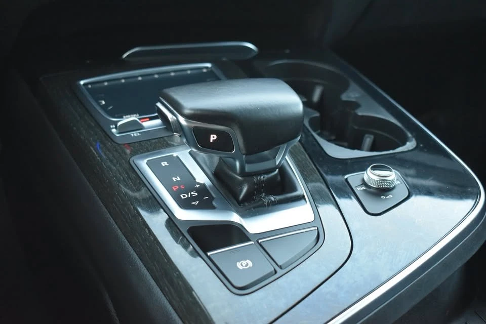 2017 Audi 4M Q7 - Image 2 of 14