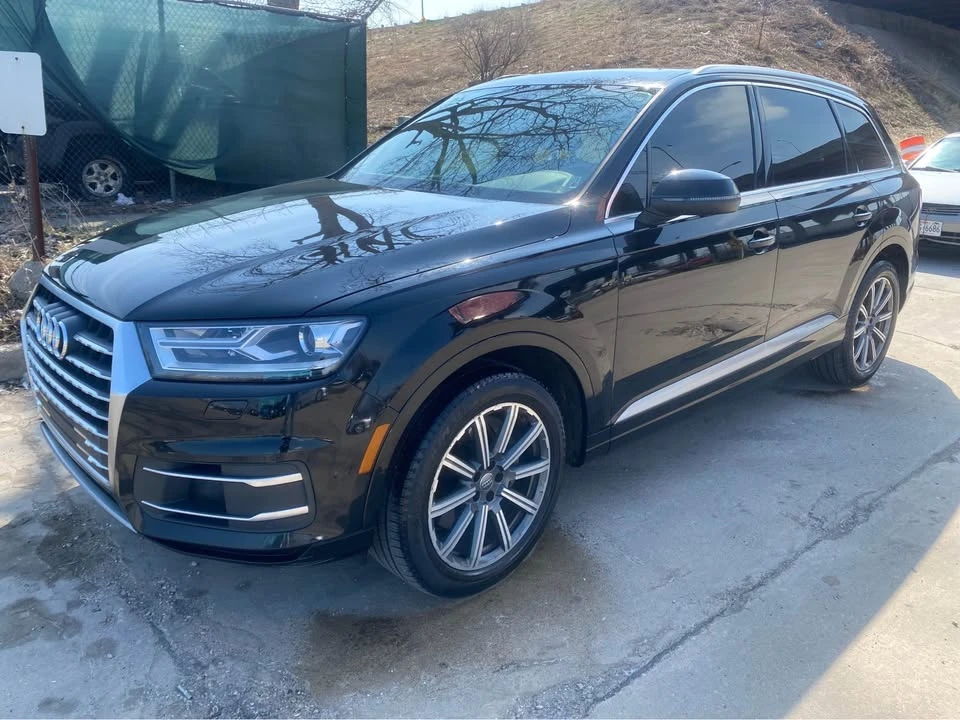 2017 Audi 4M Q7 - Image 2 of 10