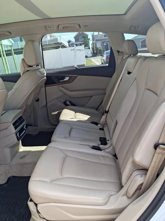 2017 Audi 4M Q7 - Image 11 of 14