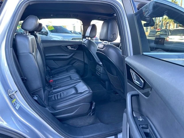 2017 Audi 4M Q7 - Image 8 of 10