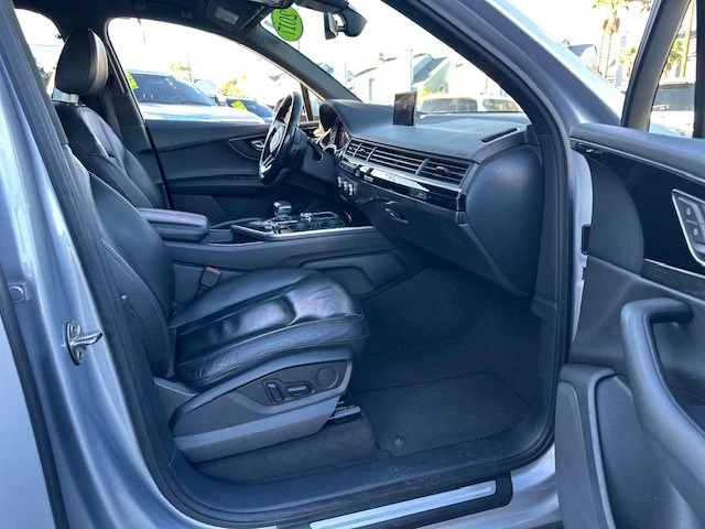 2017 Audi 4M Q7 - Image 10 of 10