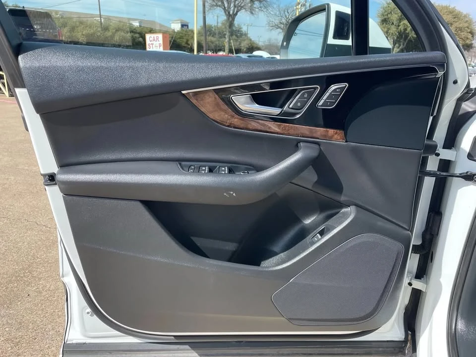2017 Audi 4M Q7 - Image 12 of 19