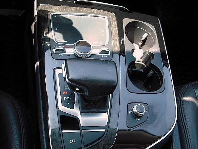 2017 Audi 4M Q7 - Image 14 of 20