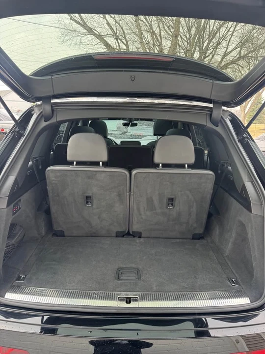 2017 Audi 4M Q7 - Image 5 of 14