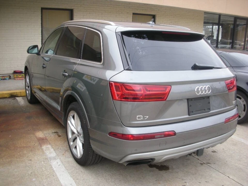 2017 Audi 4M Q7 - Image 4 of 9