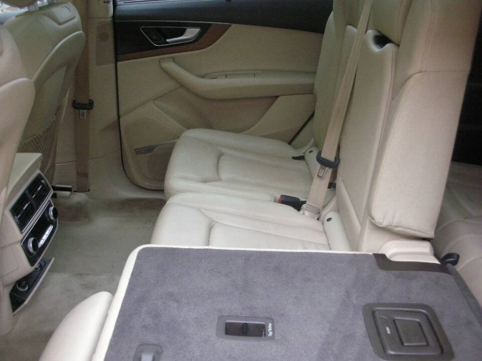 2017 Audi 4M Q7 - Image 6 of 9