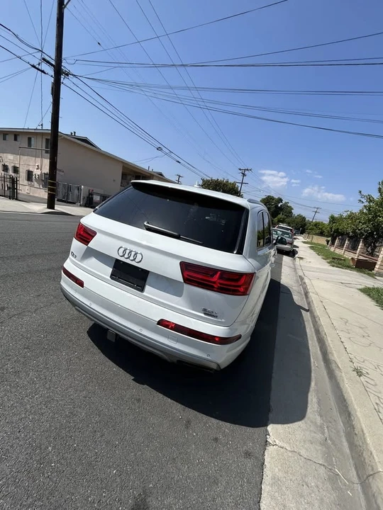 2017 Audi 4M Q7 - Image 9 of 13