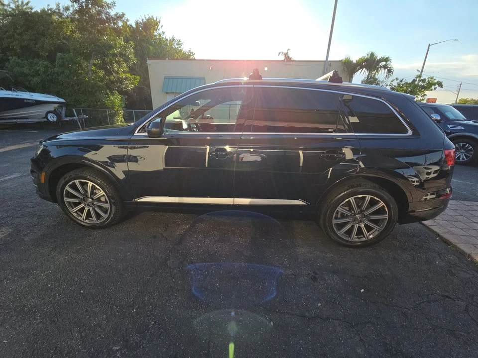 2017 Audi 4M Q7 - Image 2 of 19