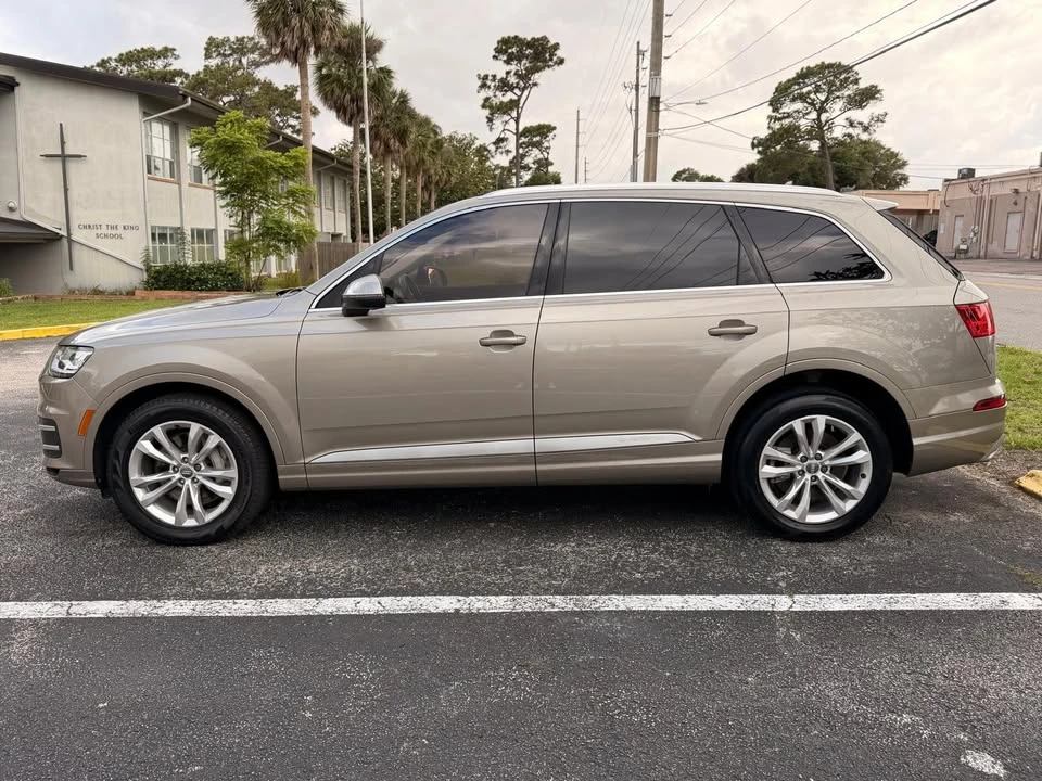 2017 Audi 4M Q7 - Image 6 of 19